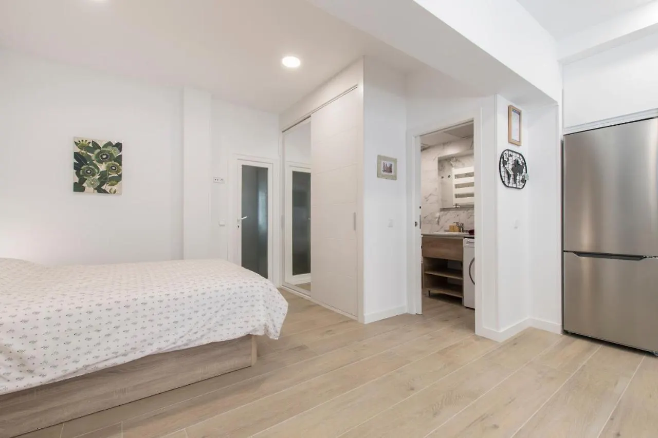 4Torres Homes - Laura Madrid 0*,