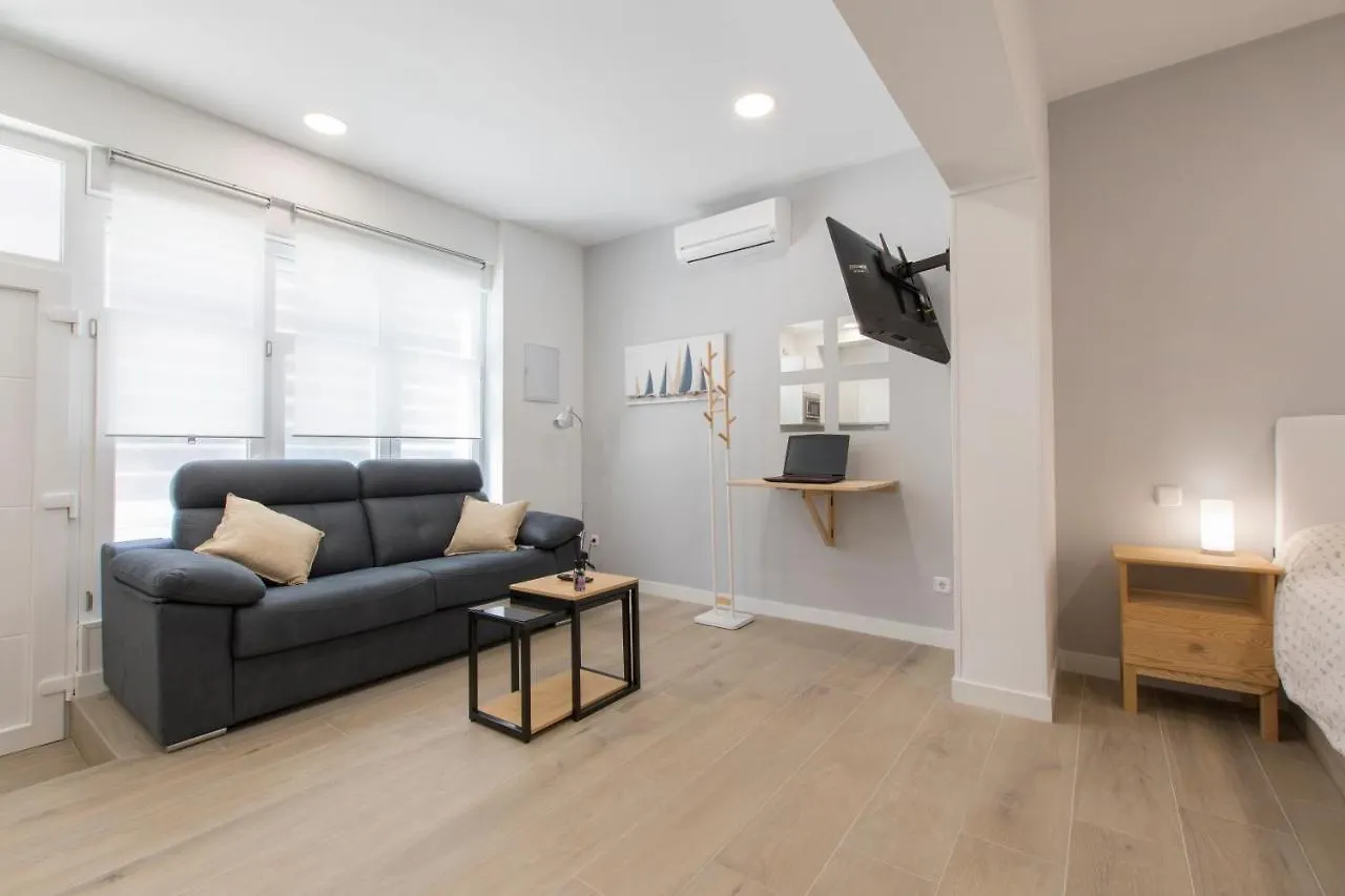4Torres Homes - Laura Madrid Apartamento