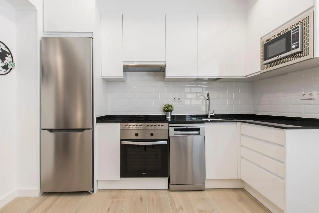 4Torres Homes - Laura Madrid